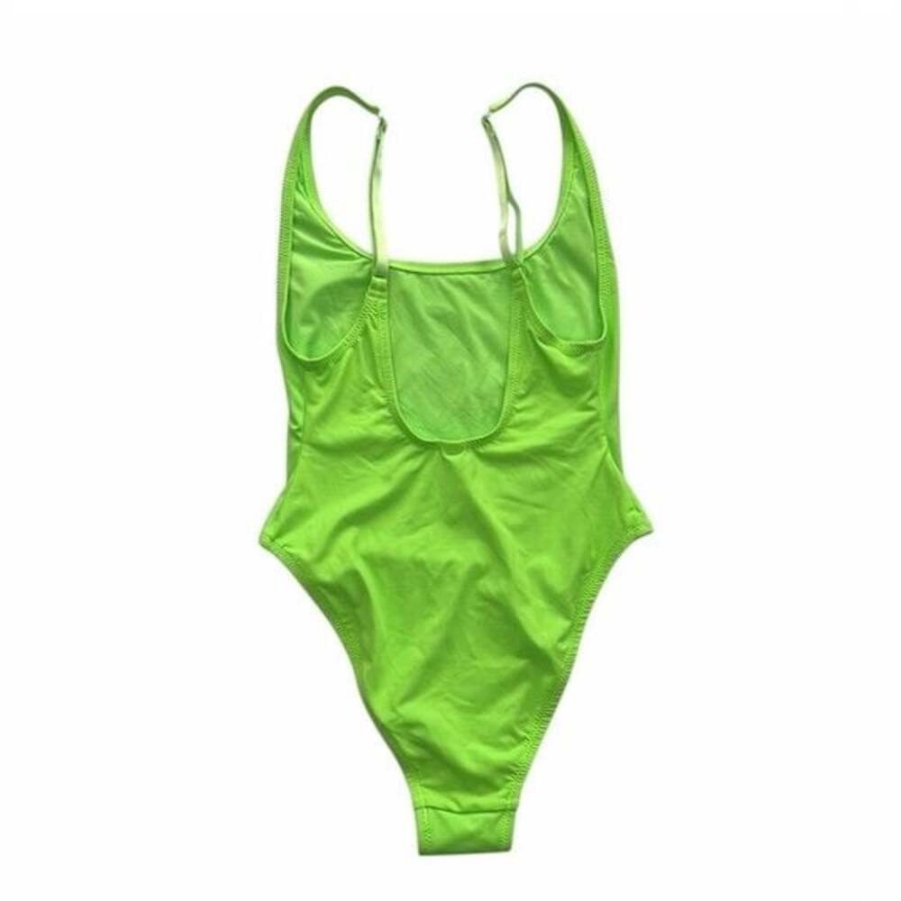 SKIMS Recycled Collection Signature Scoop Bathing Suit in Neon Green Size M NWT - Picture 3 of 5